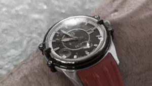 Est ce possible de porter sa montre dans un jacuzzi ?