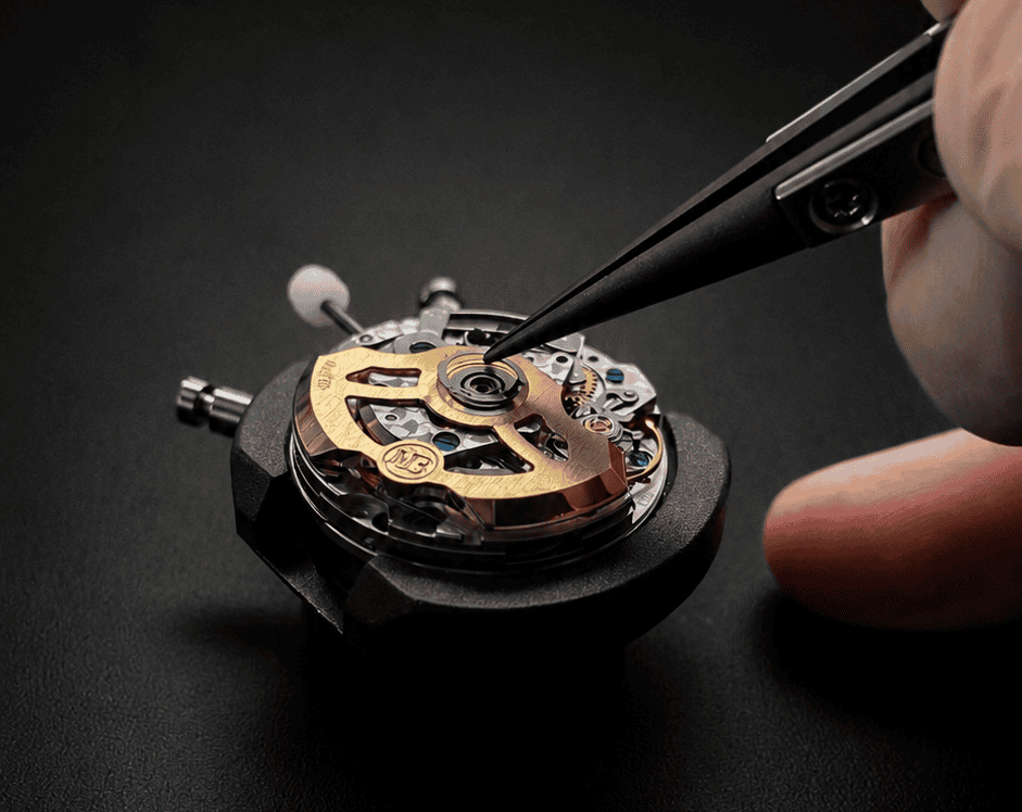 Mouvement chronographe masse en or